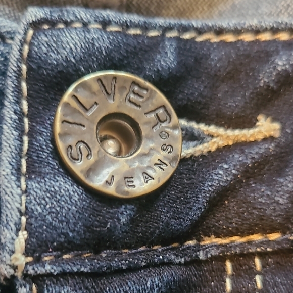 Silver Jeans Women's Dark Blue Capris - Picture 9 of 9